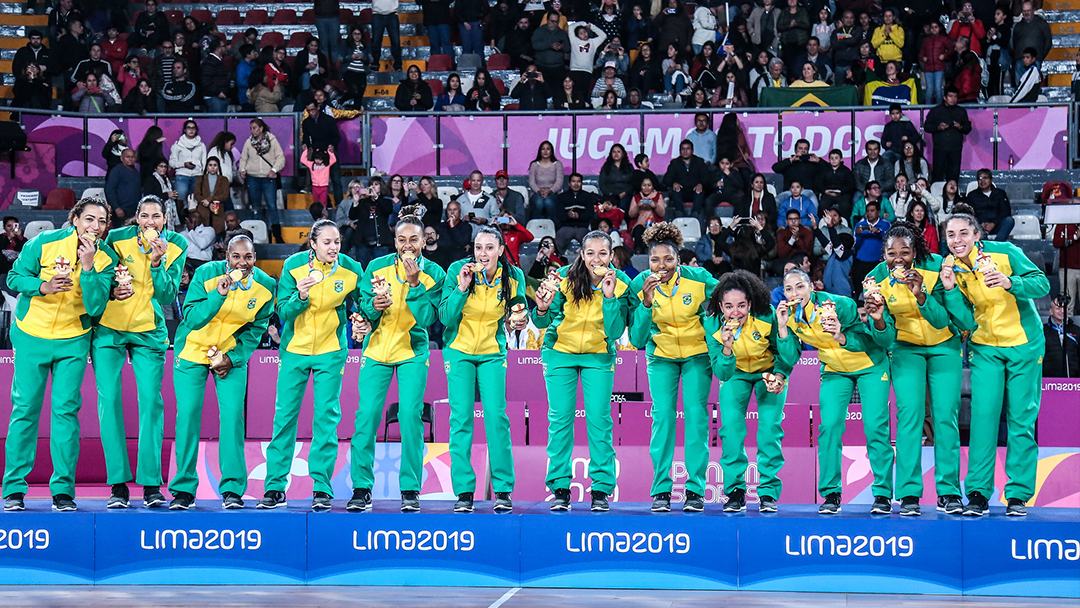 Mulheres à Cesta